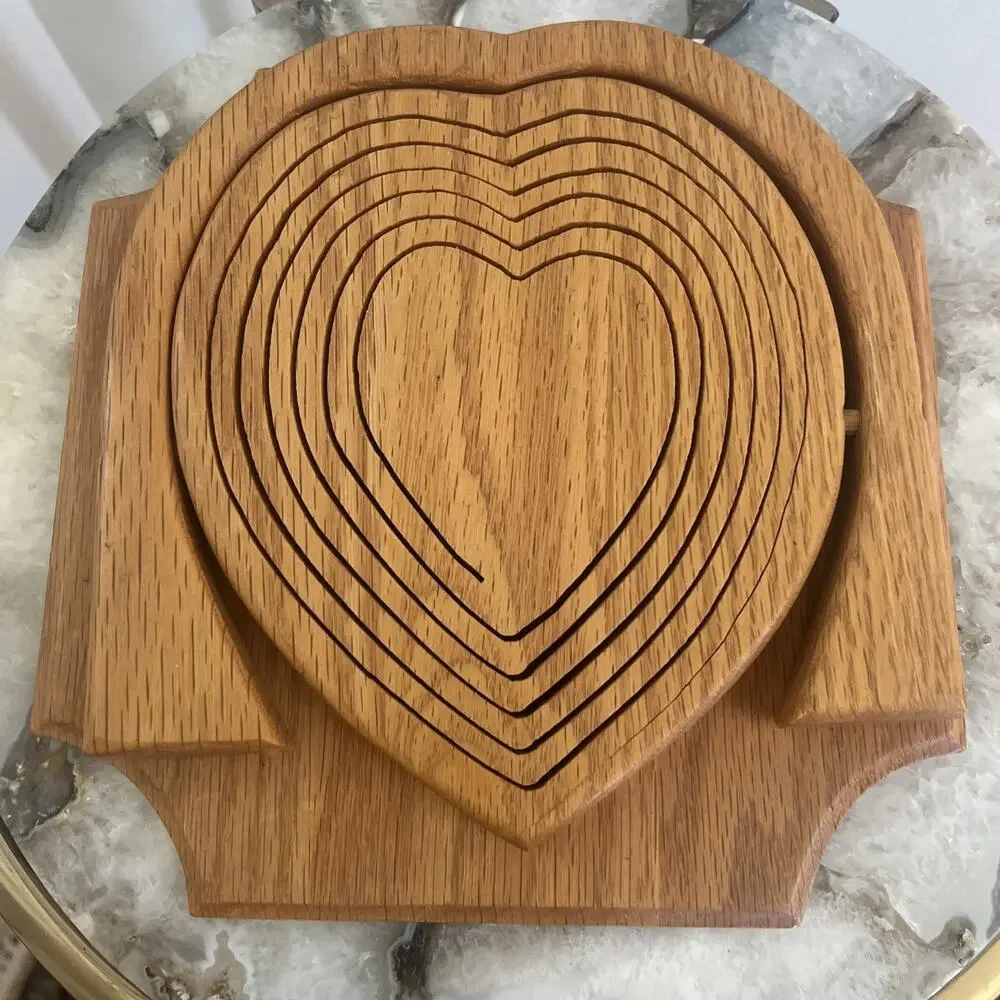 Vtg Amish Collapsible Wooden Heart Basket Four Acre Wood Arthur IL Trivet Bowl